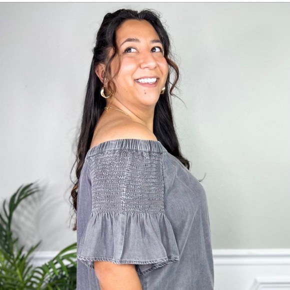 Acid washed dark grey off the shoulder shirt - Picture 4 of 4